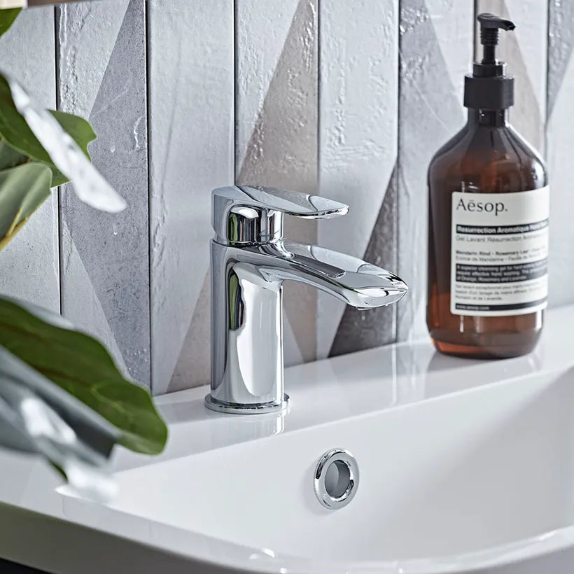 Tavistock Avid Basin mixer with click waste
