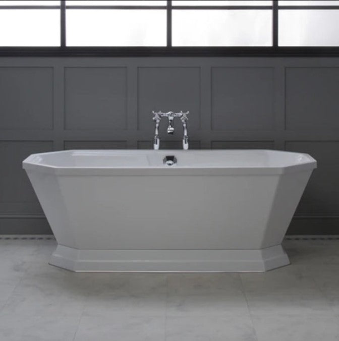 Carron Freestanding Bath