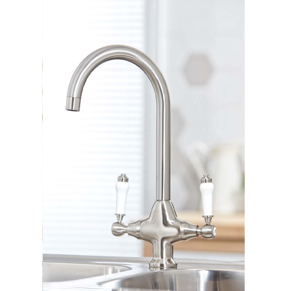 Scudo Harrogate 1 Tap Hole Kitchen Tap