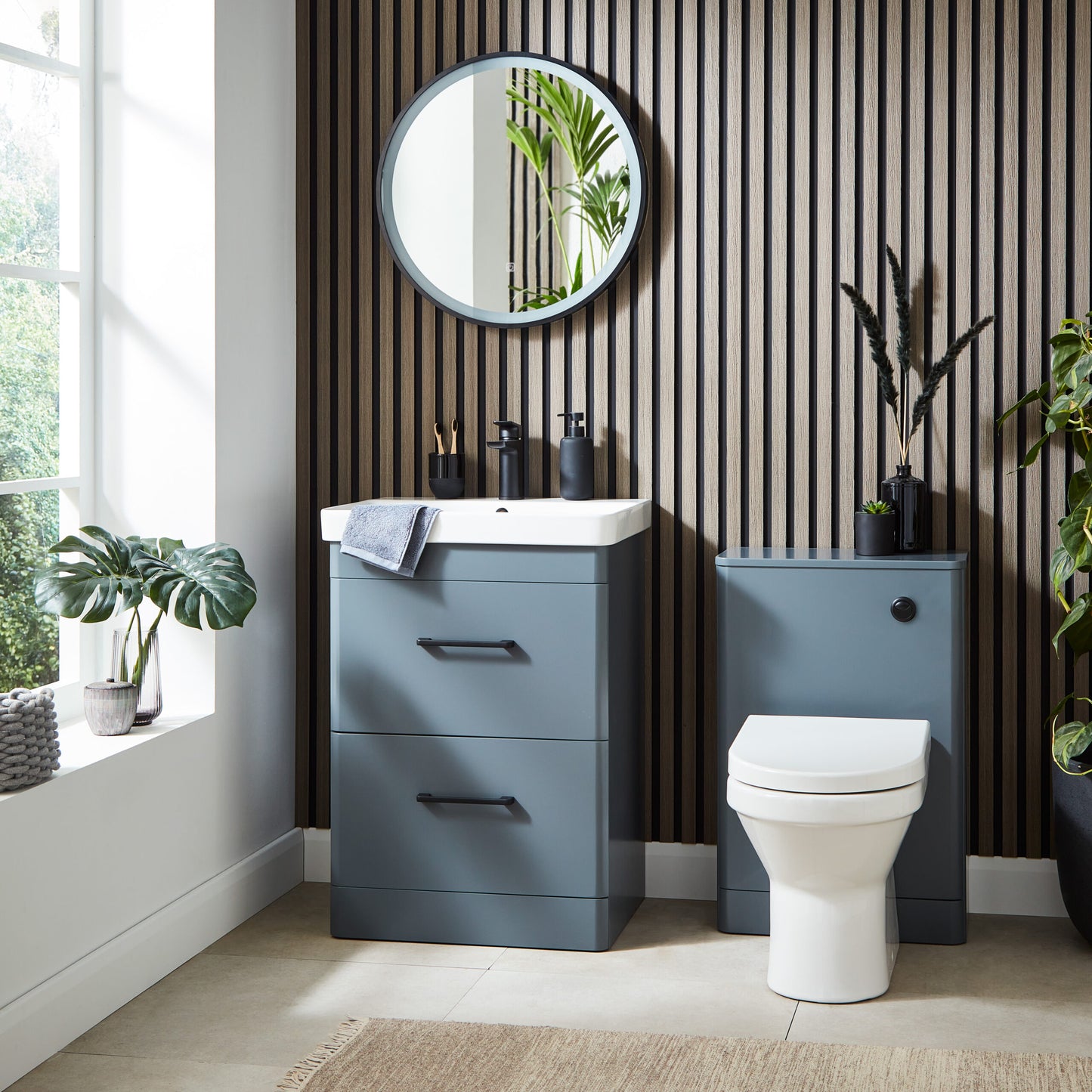 Kartell Options 24 2-Door Unit with Basin