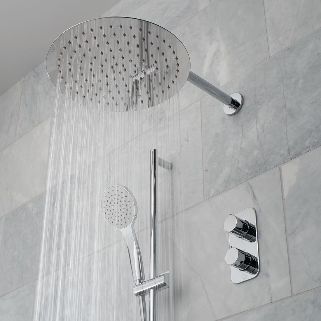 Vado Tablet Altitude - 2 Outlet Vertical Thermostatic Shower set and Slide Rail Kit